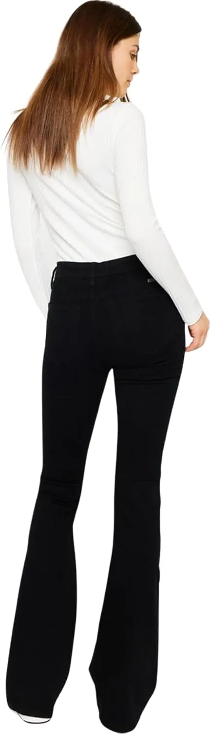 Kan Can Women's Mid Rise Flare Hem Jeans