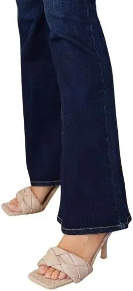 Kan Can Women's Mid Rise Flare Hem Jeans