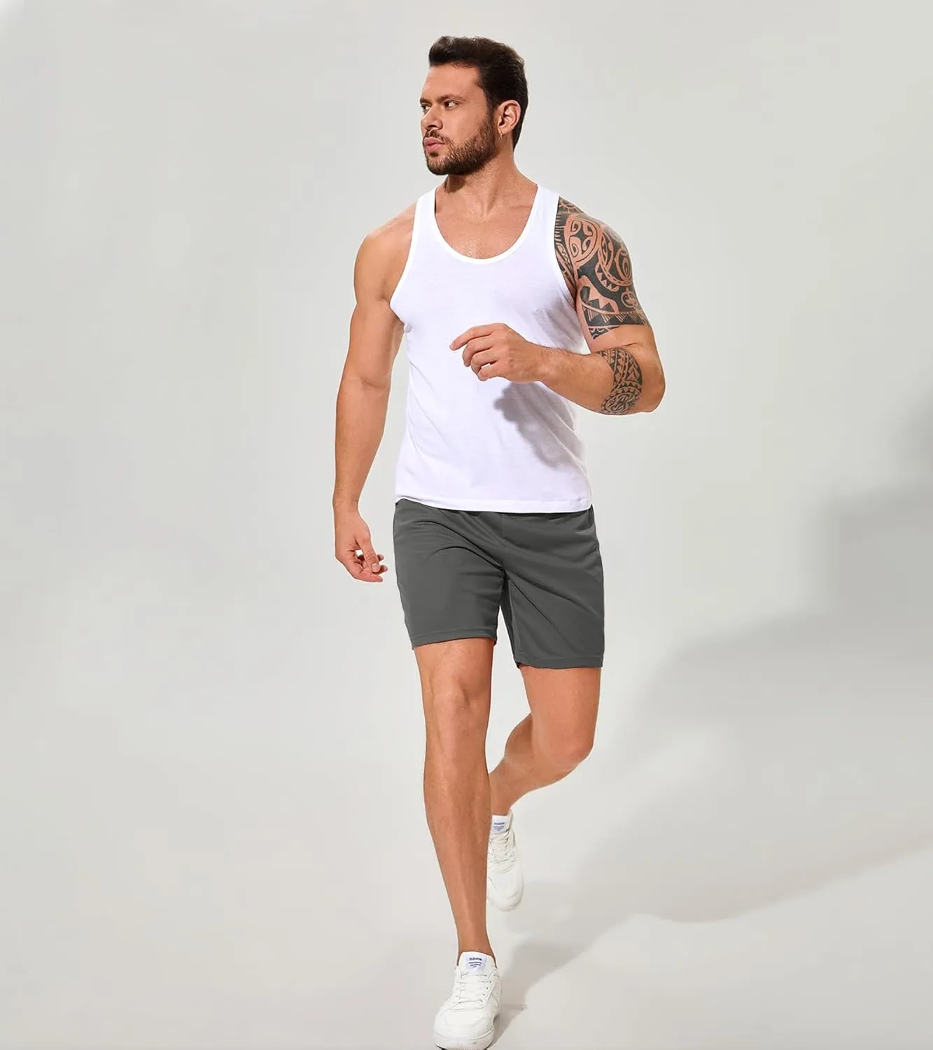 Men Drawstring Athletic Shorts Elastic Waistband Running Shorts Quick Dry Activewear Gym Workout Shorts