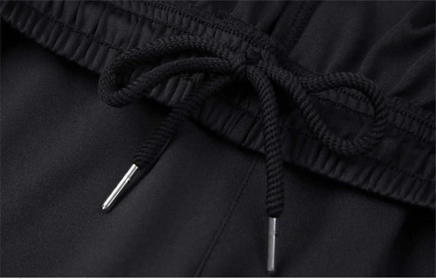 Mens Shorts Athletic with Zipper Pocket Male Gym Workout Shorts Elastic Waist Casual Jogger Pants Stretch Activewear