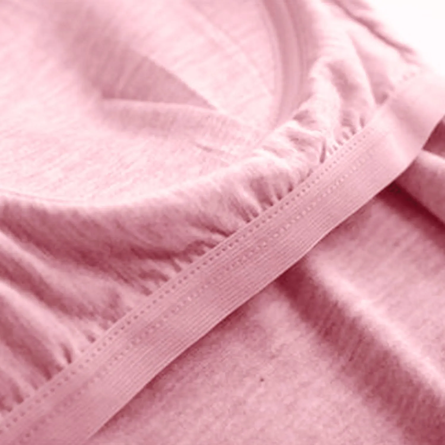 T-Shirt with Built-in Bra Women Casual Short Sleeve Scoop Neck Tees Lightweight Athletic Shirt Trendy Workout Yoga Tops