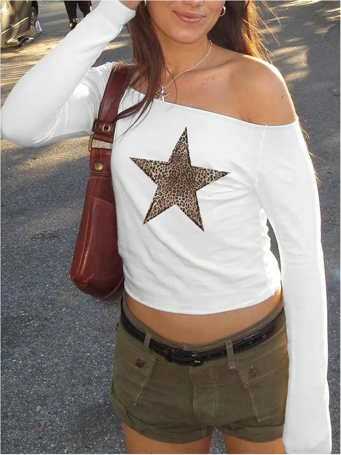 WDIRARA Women's Leopard Star Print Off The Shoulder Long Sleeve Top Y2k Crop Slim Fit T Shirts