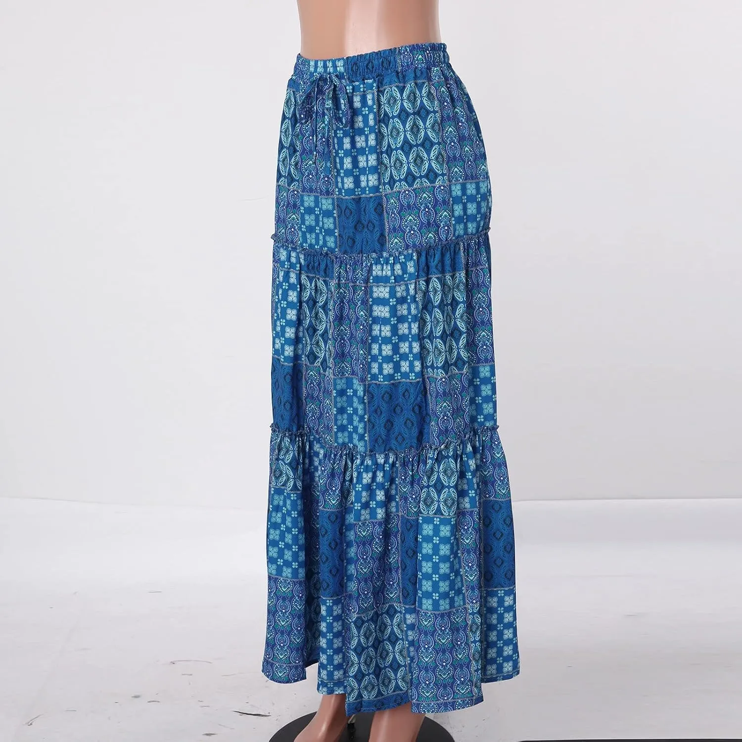 Women Elastic High Waist Boho Floral Maxi Skirt Tiered Pleated Flowy Long Summer Casual Beach Skirt with Pockets