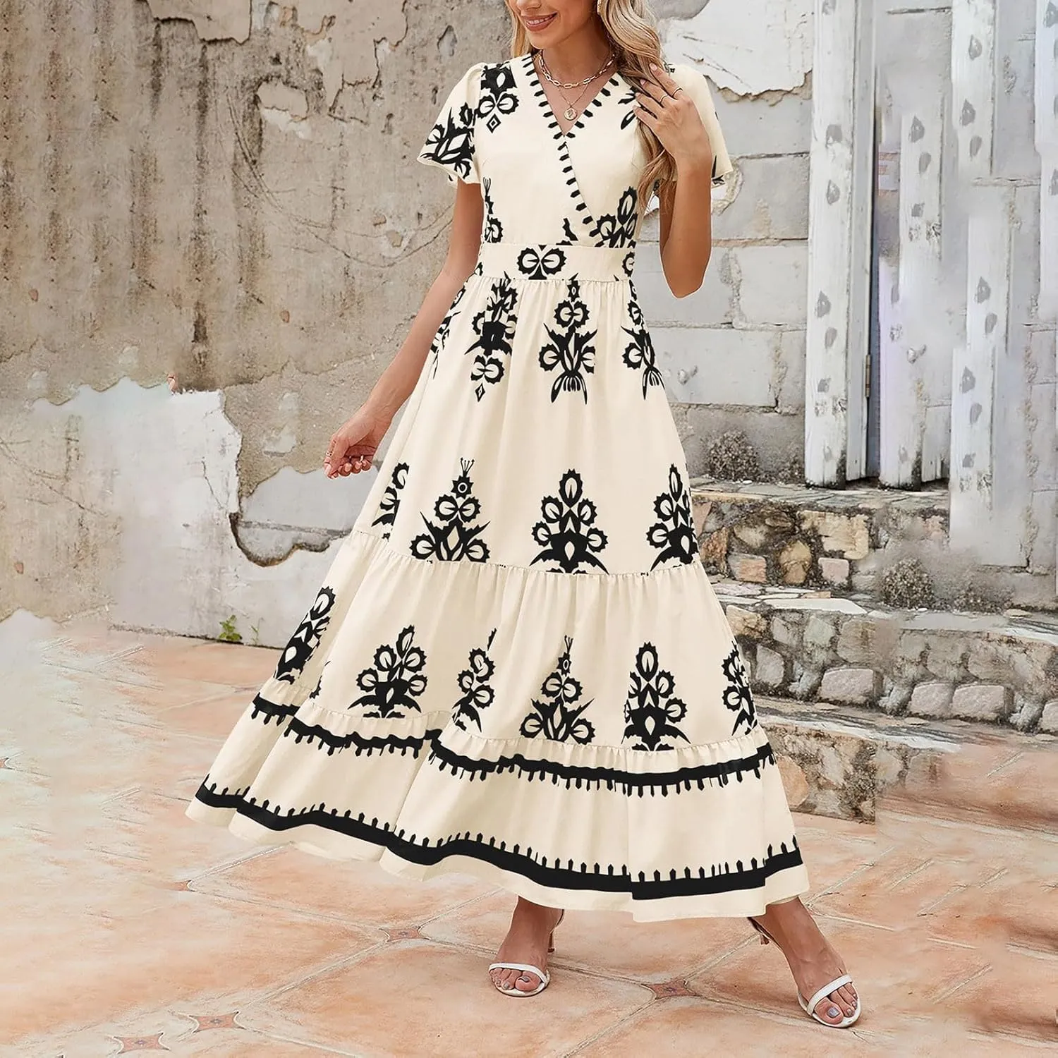 Womens Boho Floral Summer Maxi Dress Casual V Neck Aline Bell Sleeve Tiered Flowy Dresses for Women 2025