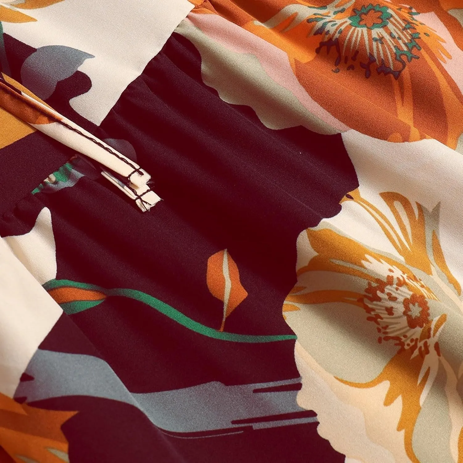 Women's Smocked Elastic High Waist Maxi A Line Skirt Floral Boho Long Skirts with Pockets 2025 Summer Beach Vaction Fashion