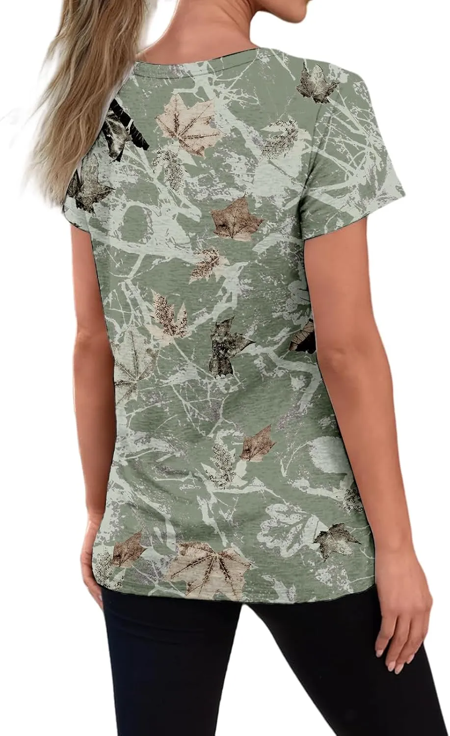 Womens Tops 2025 Casual Maple Leaf Print Graphic Tee Tops Fashion Summer T Shirts Comfy Crew Neck Short Sleeve T-Shirts